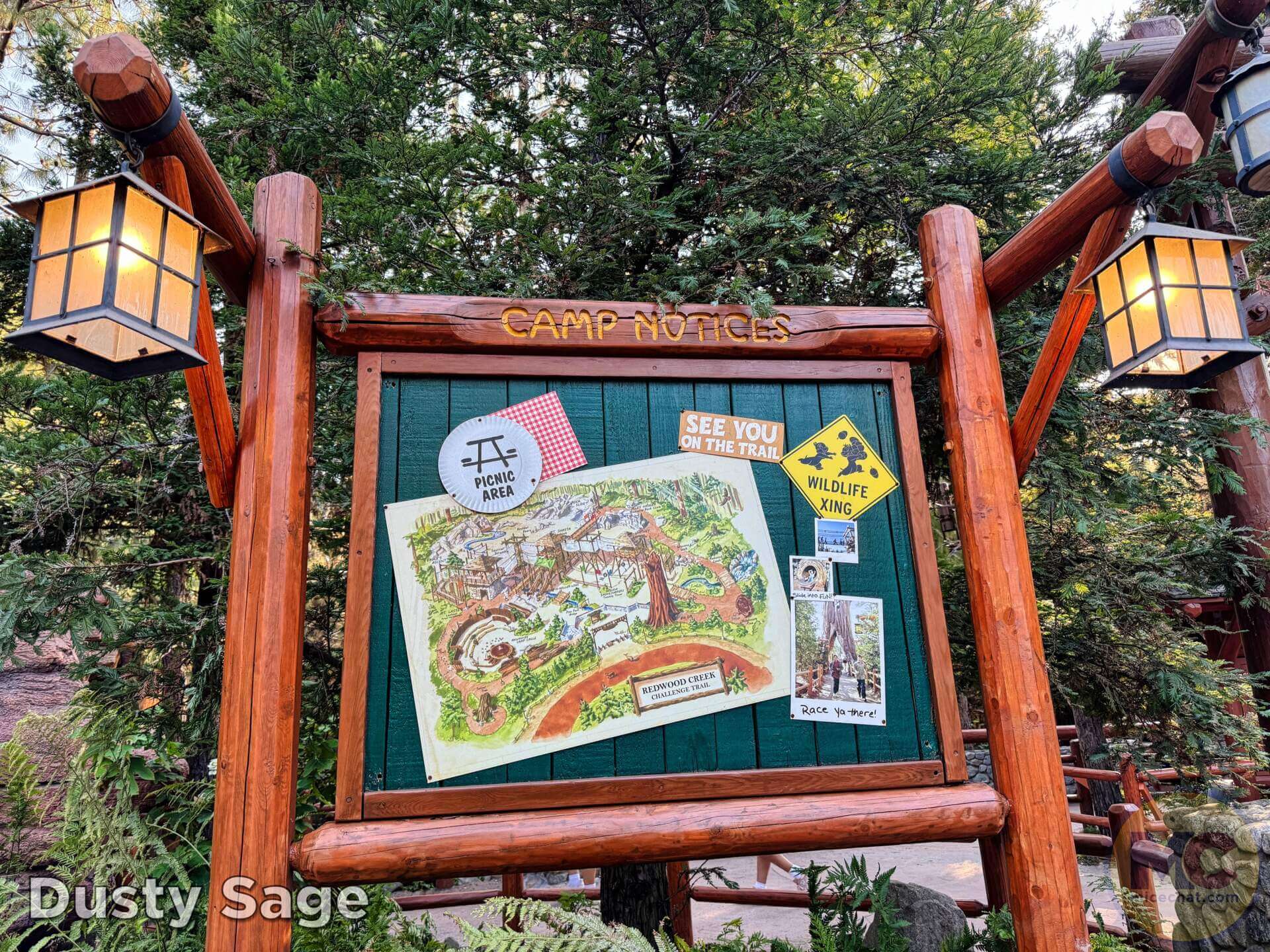 , DISNEYLAND UPDATE: Haunted Happenings, Marvel Mayhem, and Showbiz Shenanigans!