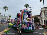 Universal-Studios-Florida-Orlando-Mega-Movie-Parade-Trolls-3