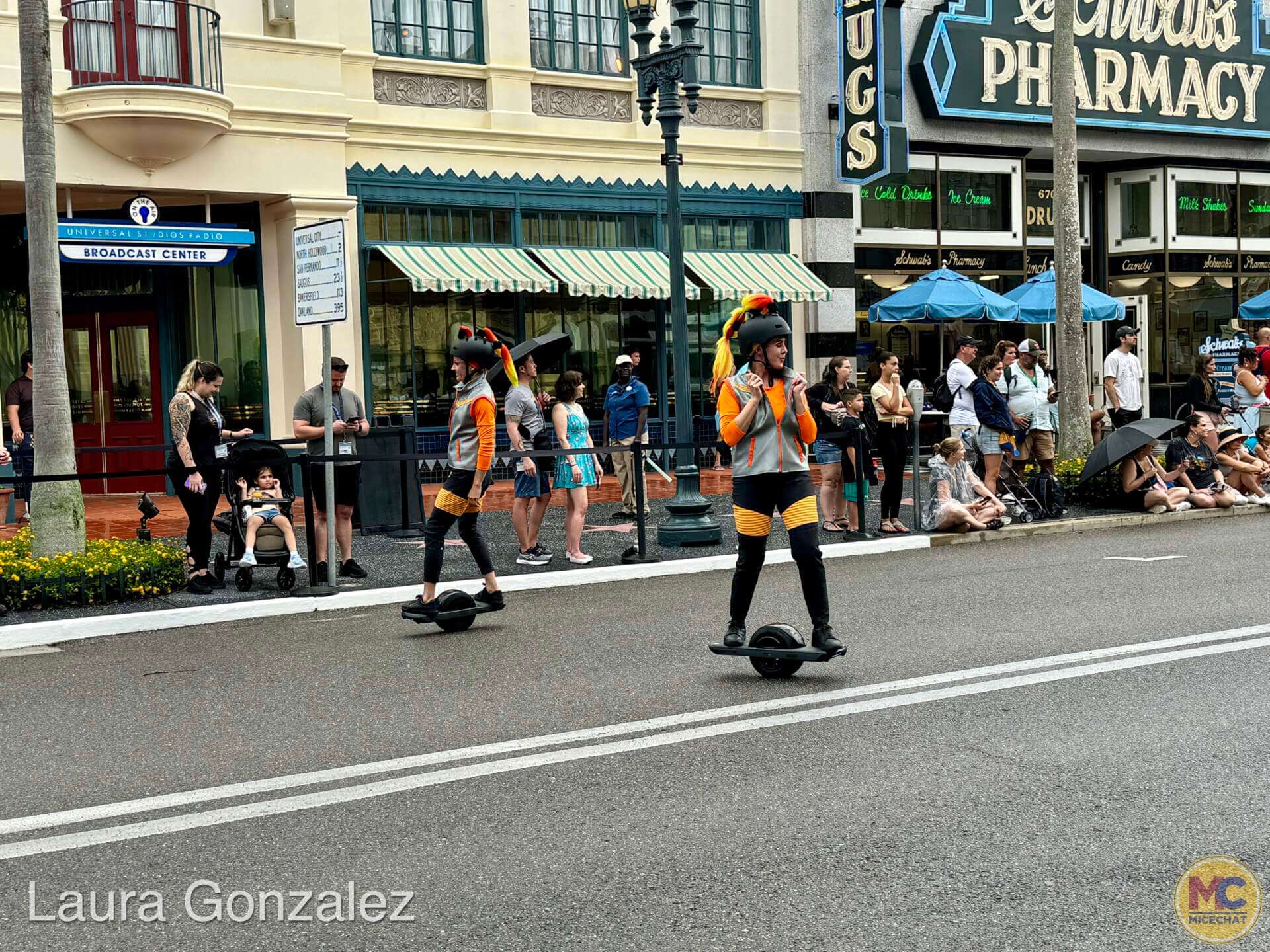 , ACTION: Universal Studios Florida’s NEW Mega Movie Parade!