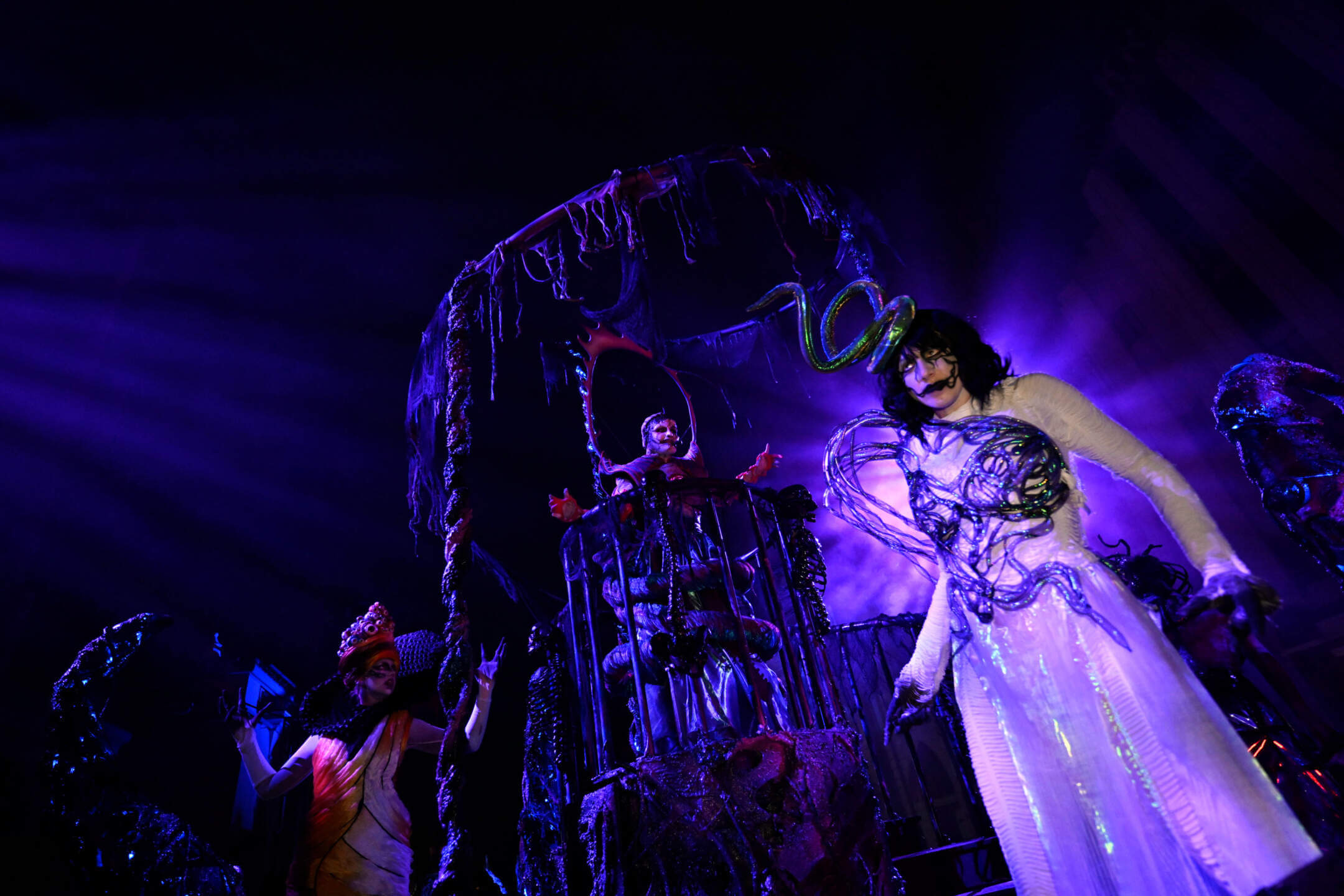 Halloween Horror Nights 2024, Ultimate Guide to Universal Orlando&rsquo;s Halloween Horror Nights 2024: Must-See Mazes, Tips & Tricks