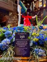 D23-Deccor-Grand-Californian-2-of-2