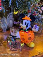 Disneyland-News-Halloween Food Gingerbread Pumpkin and Mickey Sipper- MiceChat