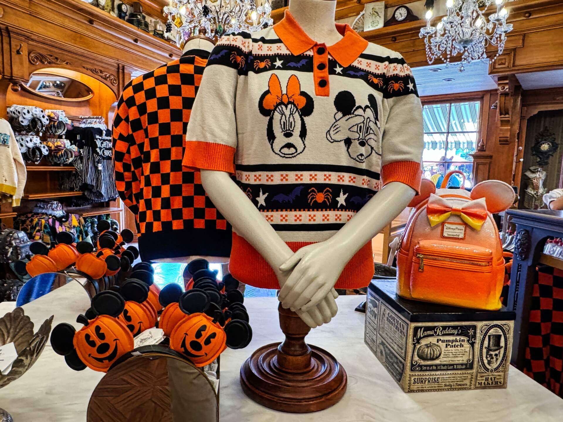 , DISNEYLAND UPDATE: Dead-er Together, D23 Screams & Haunted Happenings