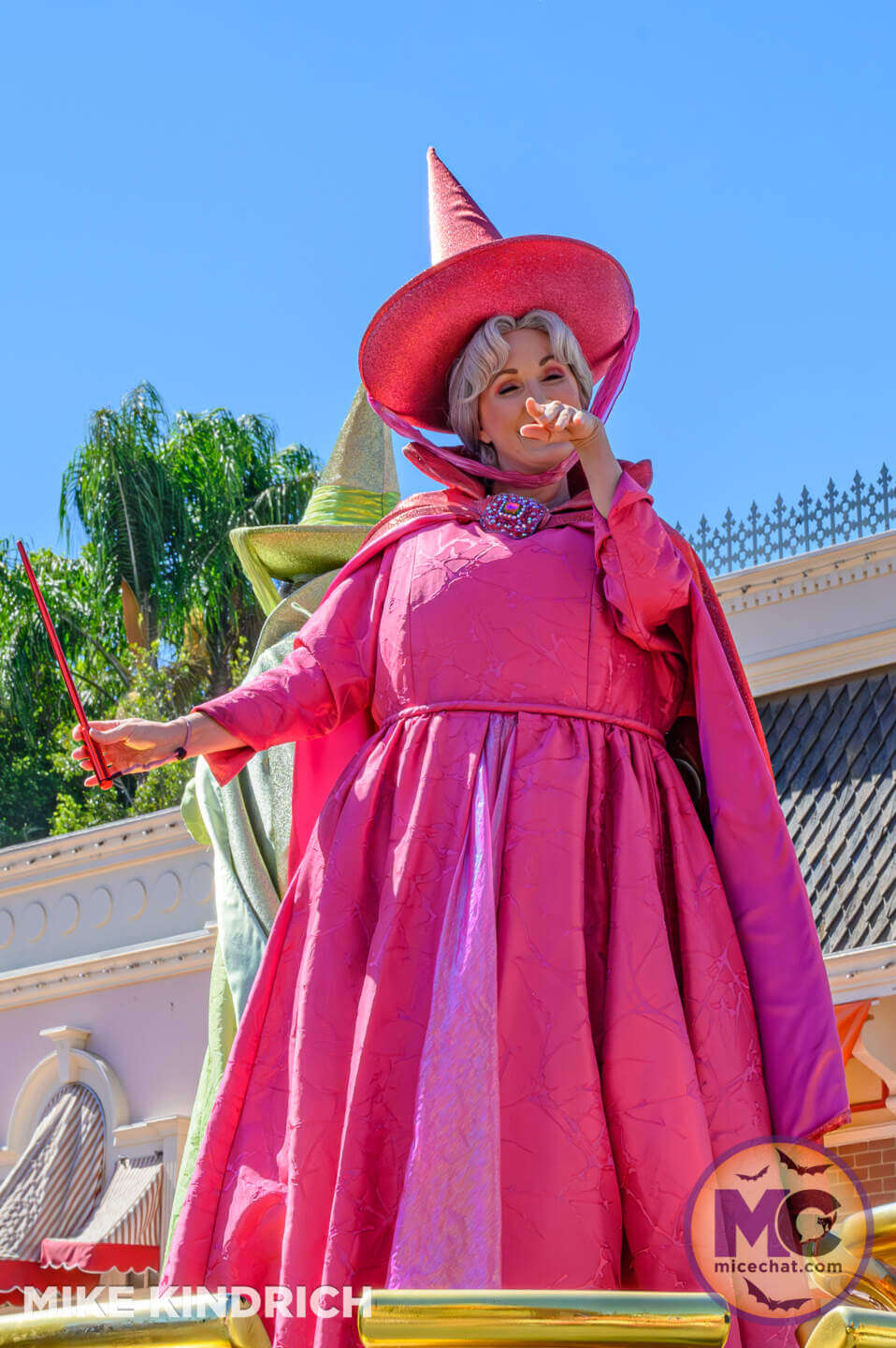 , Disneyland Update: Construction Tricks and Halloween Treats