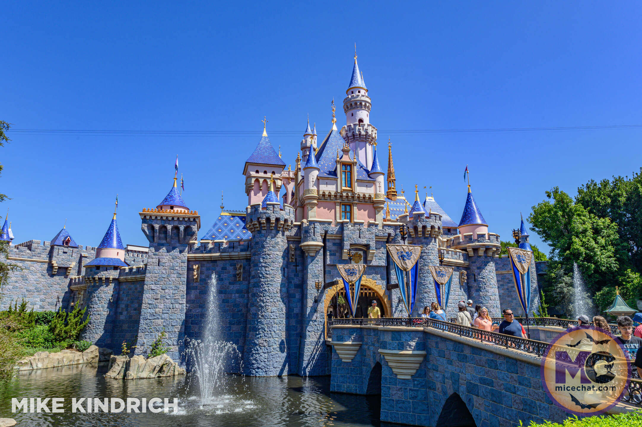 , Disneyland Update: Attractions Where? Dare to Scare! BBQ Bear 🐻
