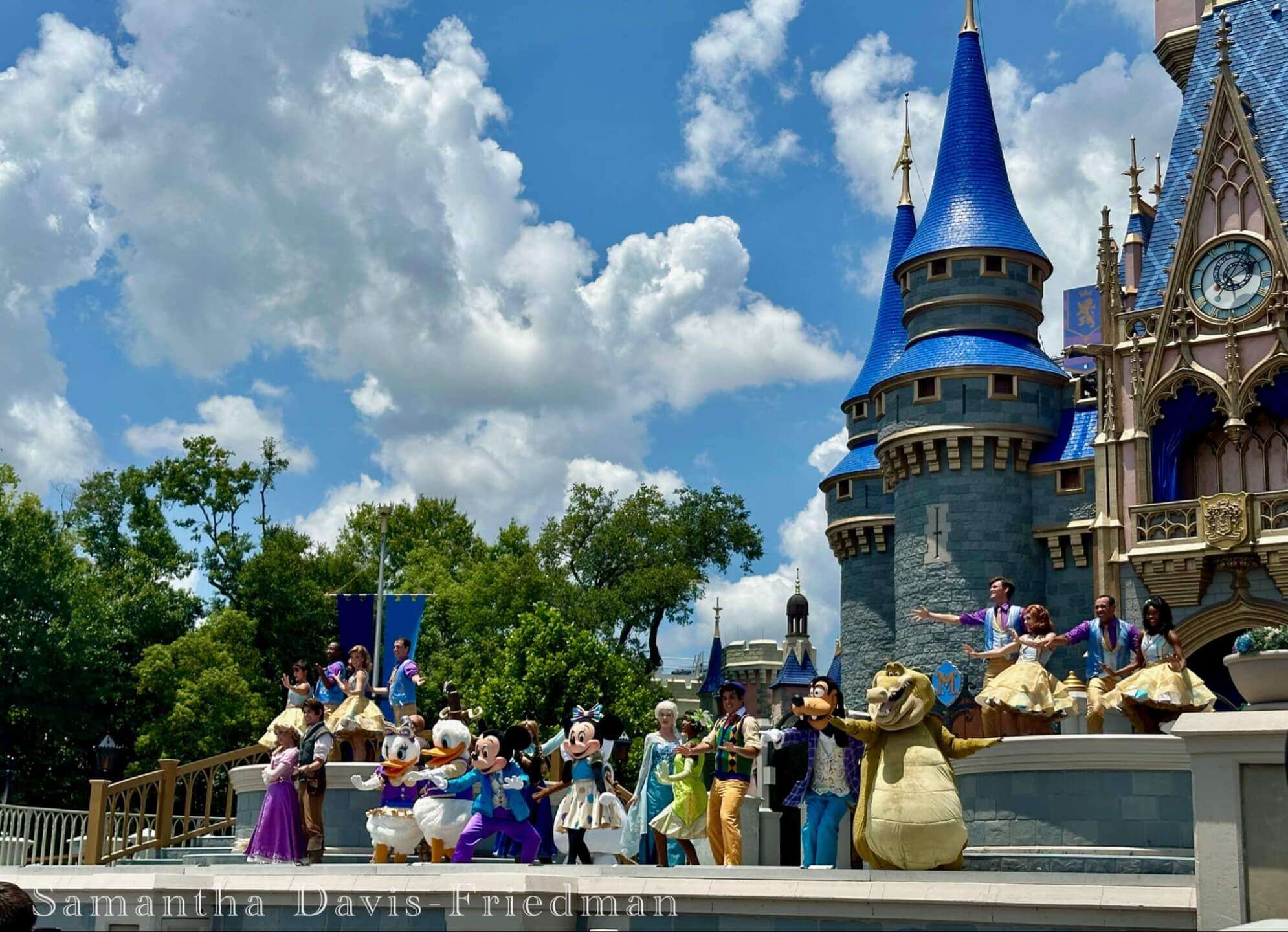 WDW Update, WDW Update: Country Bear Breakout, D23 Dynamics & Halloween/Holiday Hoopla