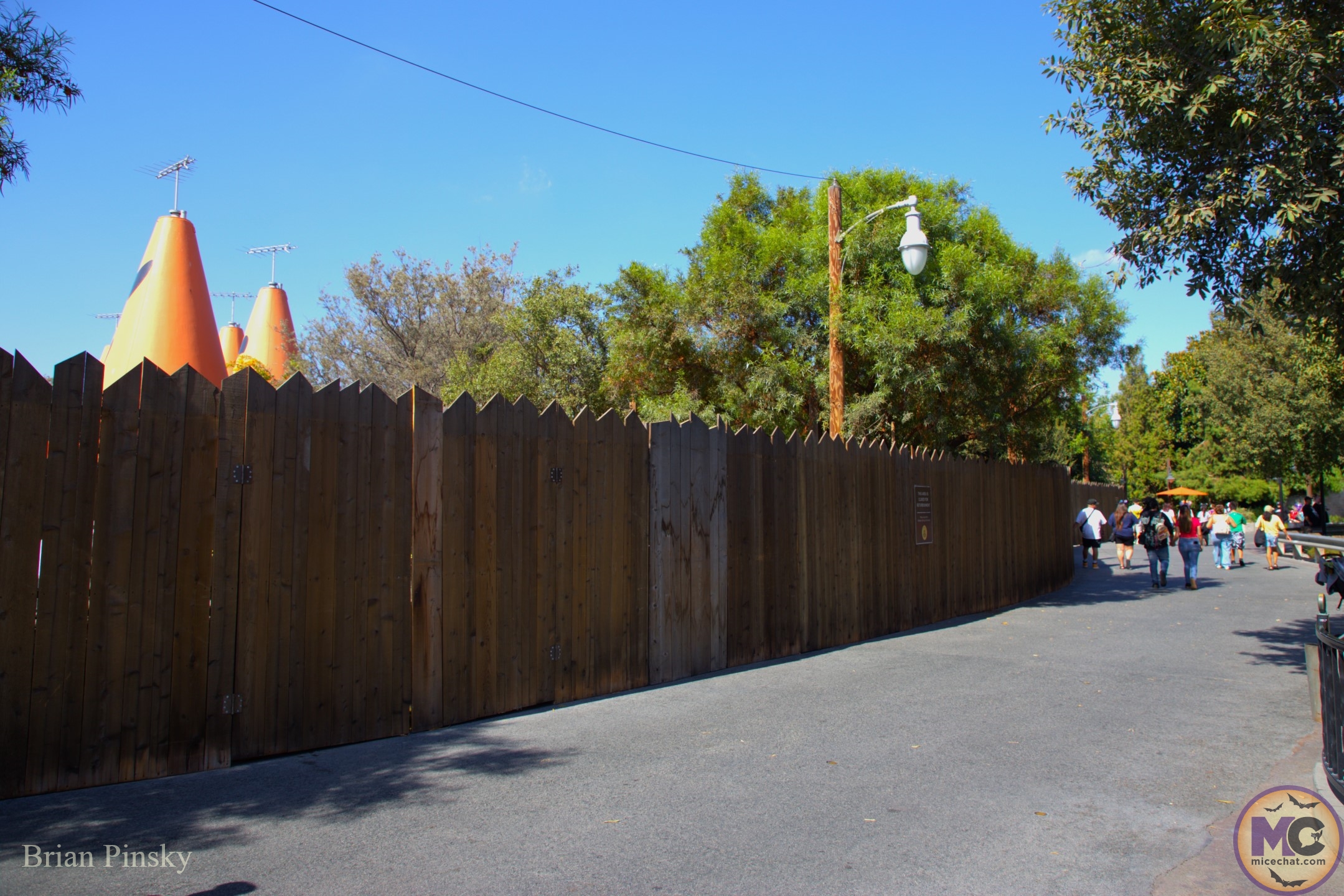 , DISNEYLAND UPDATE: Star Wars Redo, Tiana&rsquo;s Debut & Construction in View!