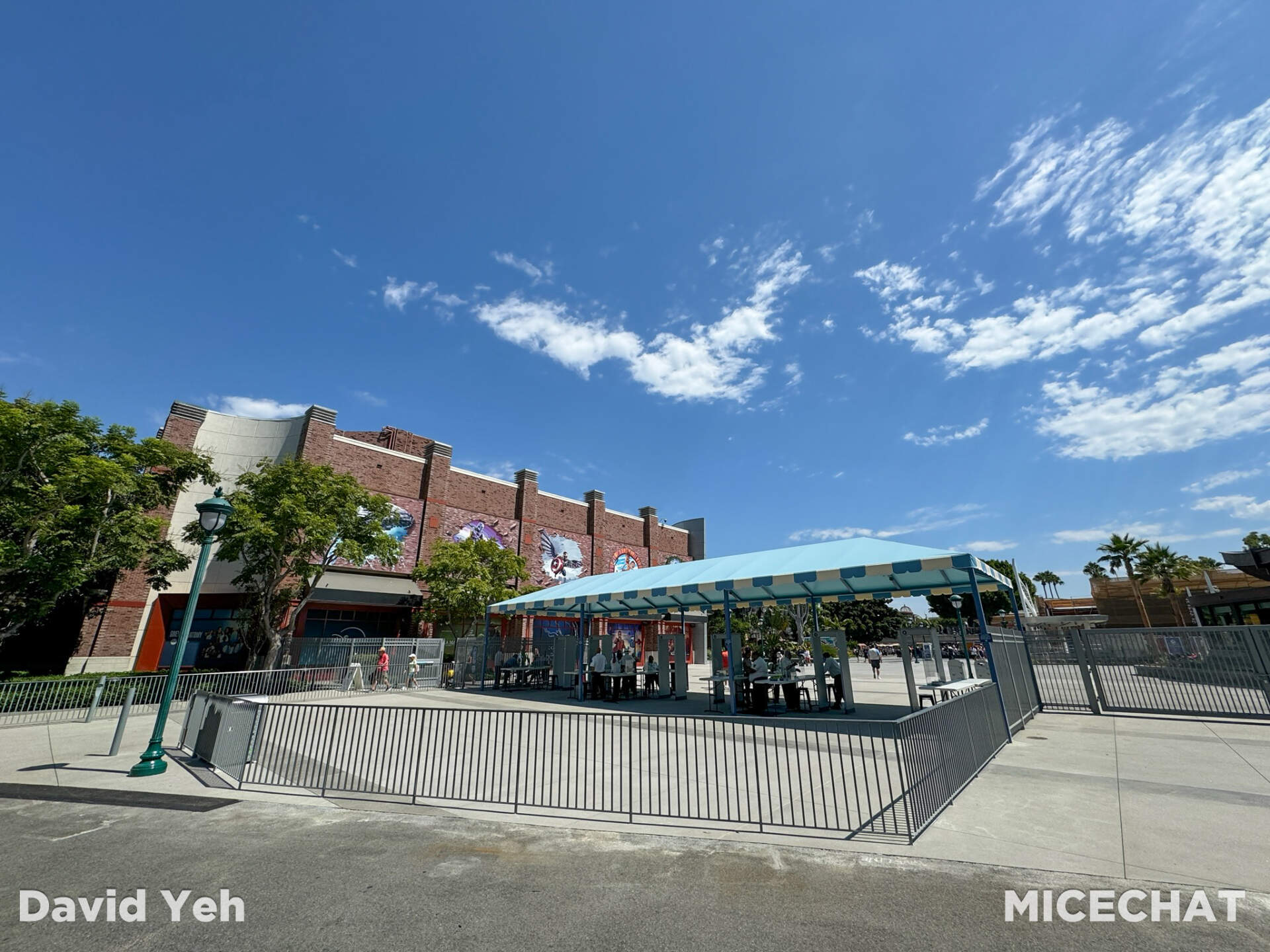 , DISNEYLAND UPDATE: Haunts, Heat & Halloween Treats!