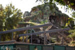 Disneyland New Orleans Square Haunted Mansion new gift shop construction DSC_7993-X5