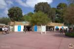 Disneyland_Enterance Plaza Construction_Stroller Rental Outside