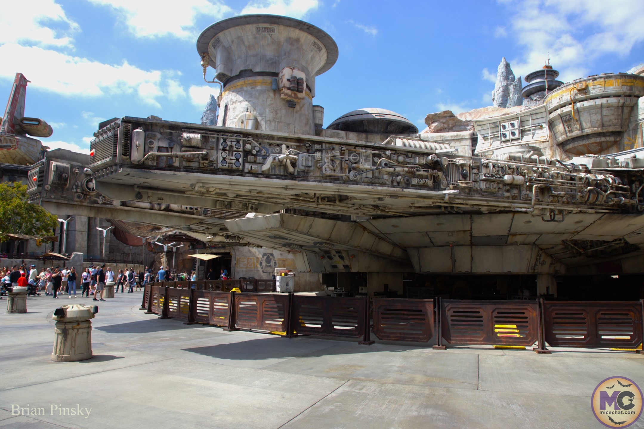 , DISNEYLAND UPDATE: Star Wars Redo, Tiana&rsquo;s Debut & Construction in View!