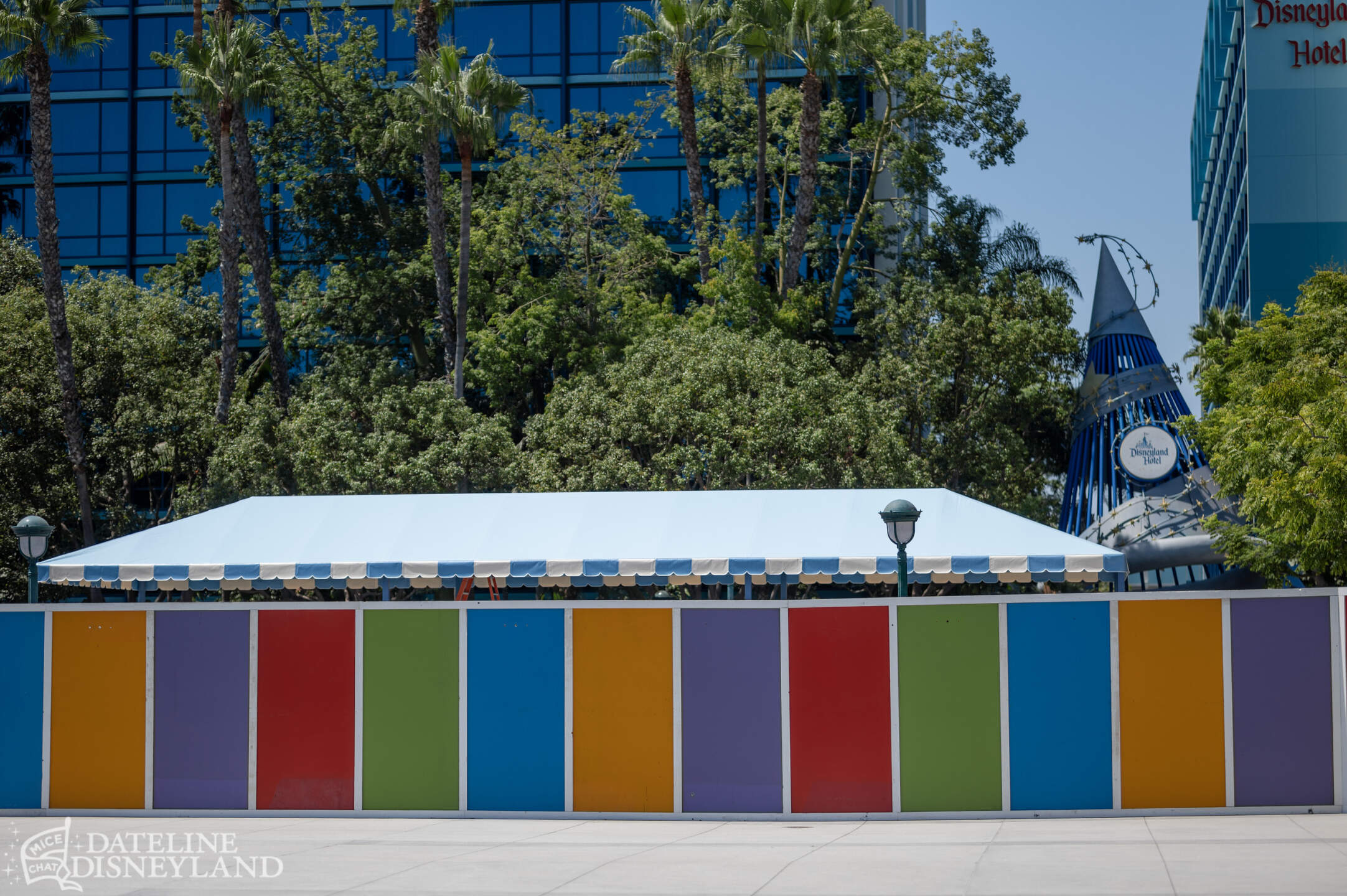 Disneyland, DISNEYLAND UPDATE: Critter Country Comeback, Halloween Magic & Labor Day Madness