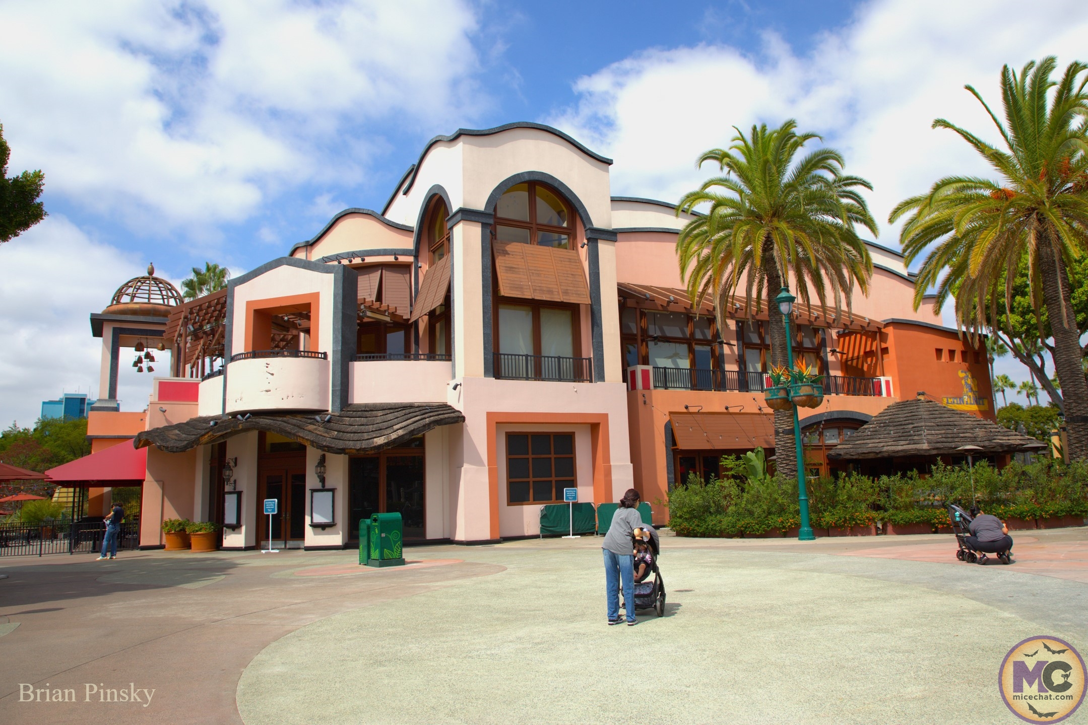 , DISNEYLAND UPDATE: Star Wars Redo, Tiana&rsquo;s Debut & Construction in View!