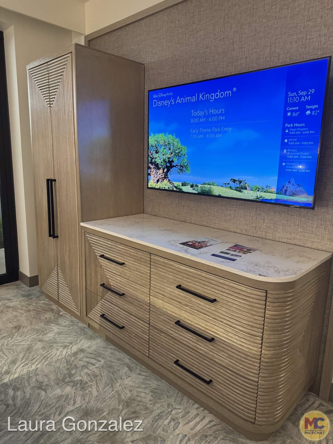 Polynesian, Discover Disney World’s Polynesian Island Tower: Tropical Luxury on the Seven Seas Lagoon