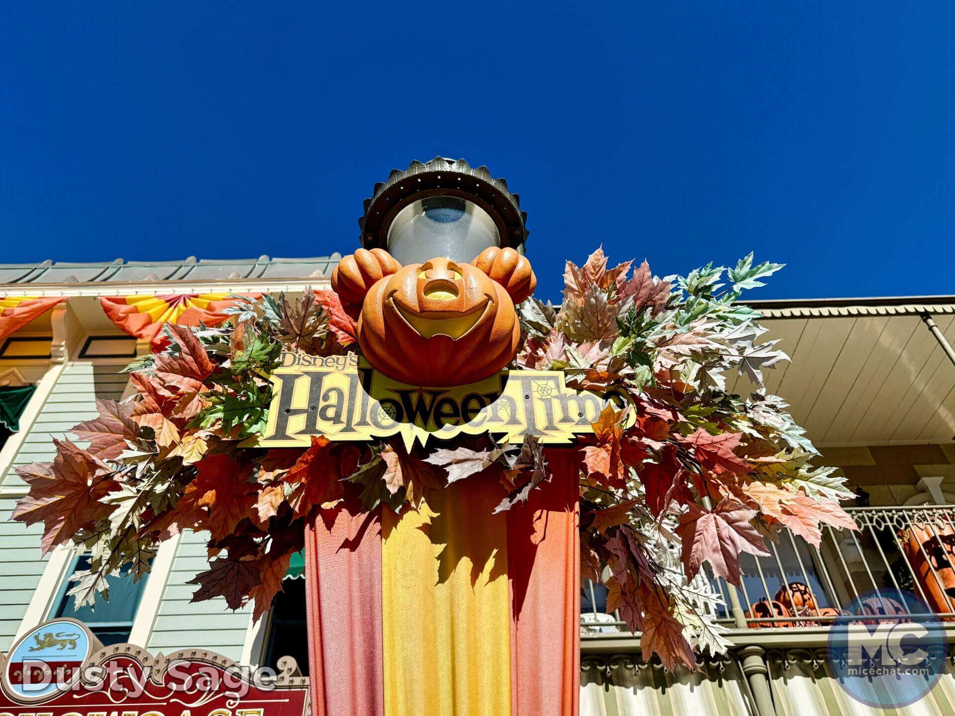 , DISNEYLAND UPDATE: Bayou Debut, BBQ Redo & Holiday x 2