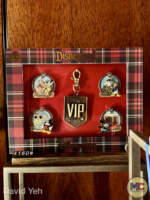 Disneyland-Disney VIP Tours merchandise collection-MiceChat-trading pin set