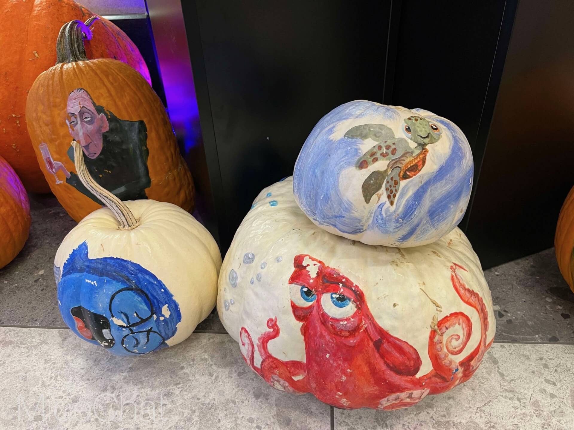 , DISNEYLAND UPDATE: Bayou Debut, BBQ Redo & Holiday x 2