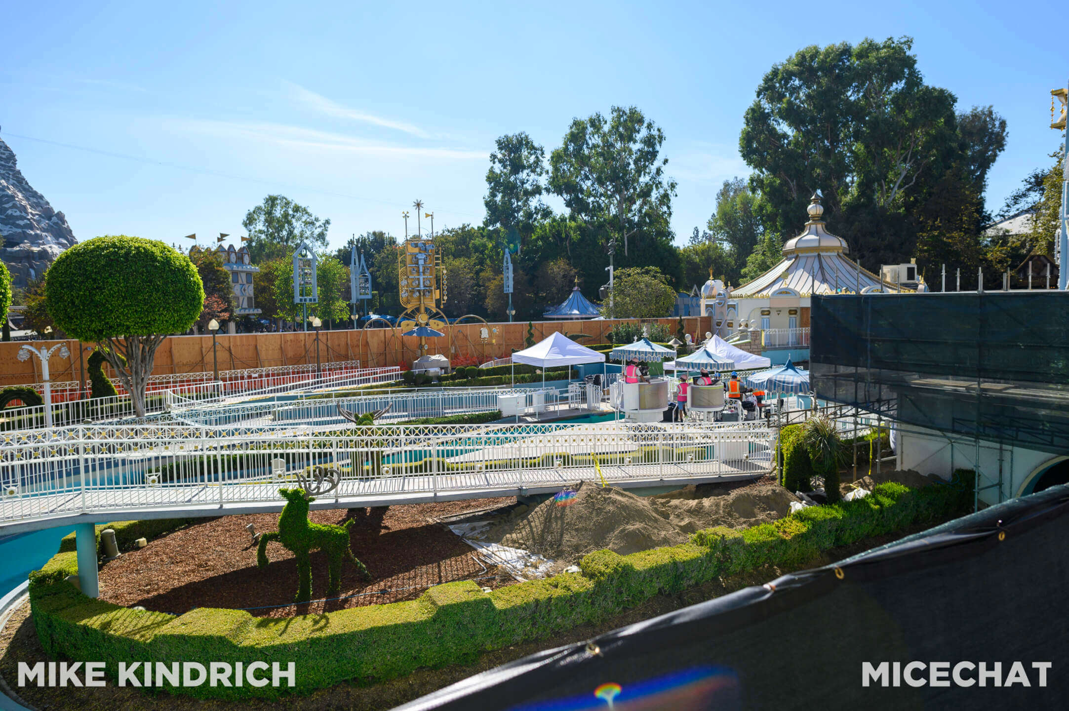 , DISNEYLAND UPDATE: Bayou Debut, BBQ Redo & Holiday x 2