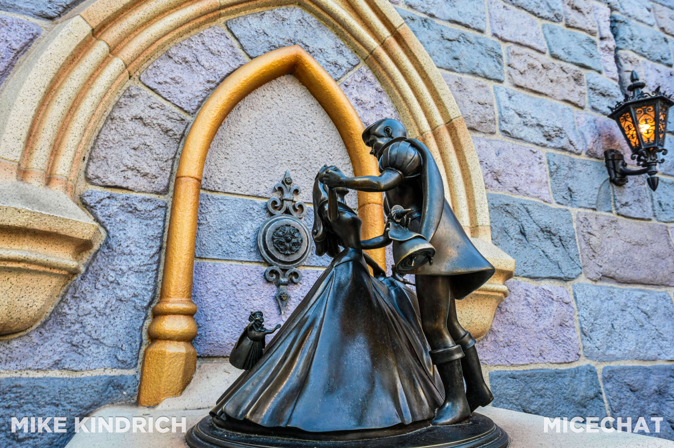 , DISNEYLAND UPDATE: Bayou Debut, BBQ Redo & Holiday x 2