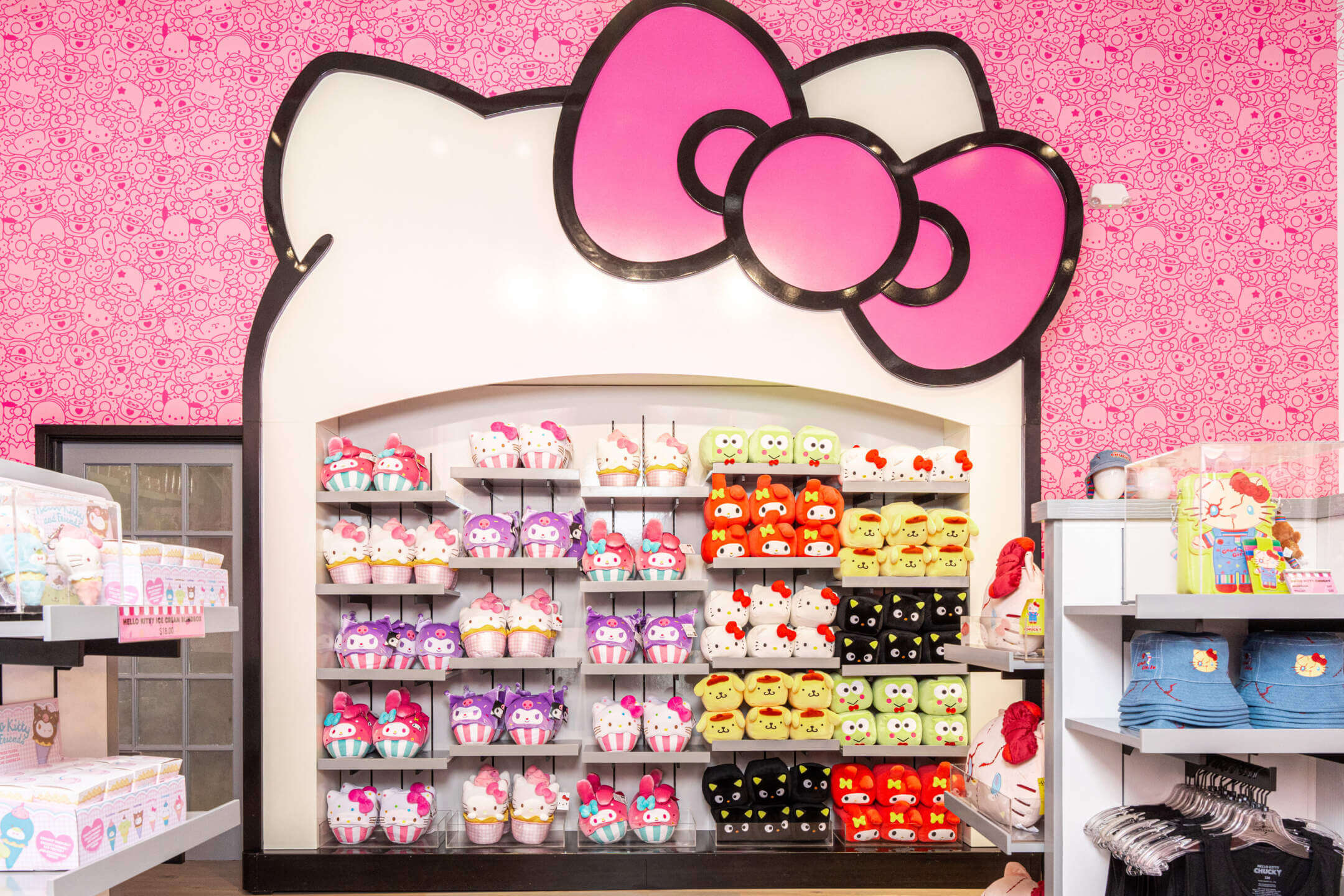 Universal Studios Hollywood - Hello Kitty shop