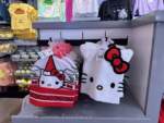 Universal Studios Hollywood – Sanrio Smile Store – Holiday beanies