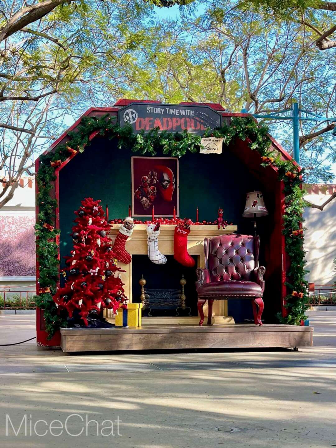 Deadpool holiday storytime