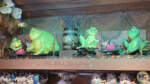 Disneyland-Tiana’s Bayou Adventure merchandise-Louis’ Critter Club-decor-frogs