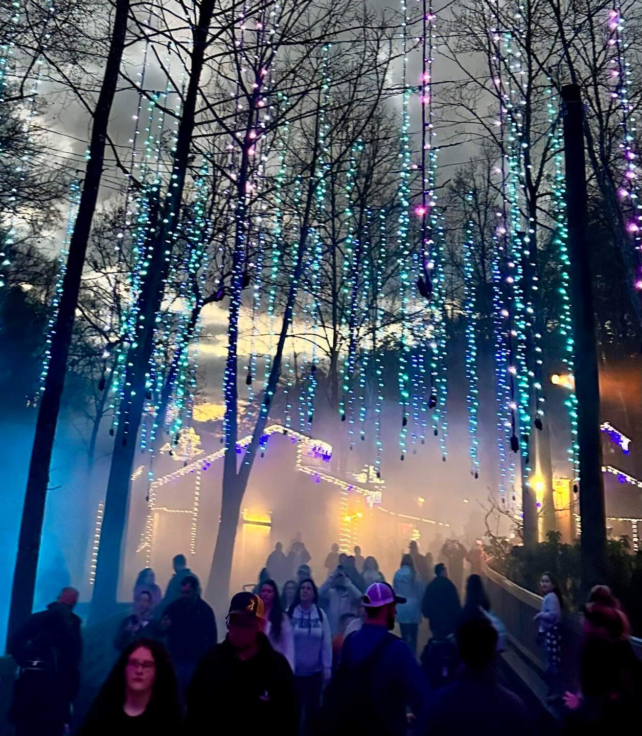 Dollywood, The Best Christmas Theme Park Event Isn’t Where You Think!