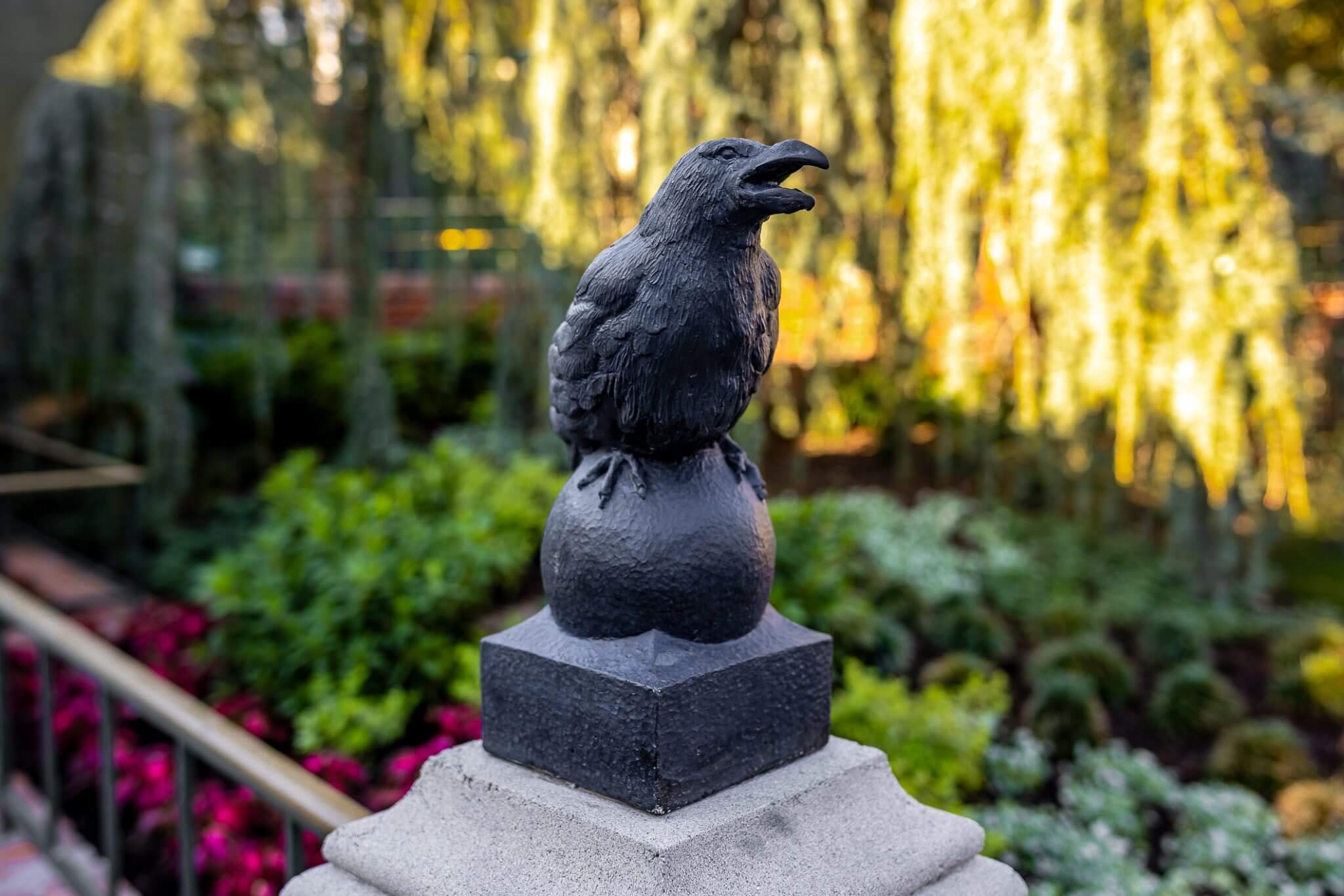 , DISNEYLAND UPDATE: Construction Conclusions & Mansion Mysteries Revealed