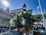 disneyland-christmas columbia wreath- MiceChat