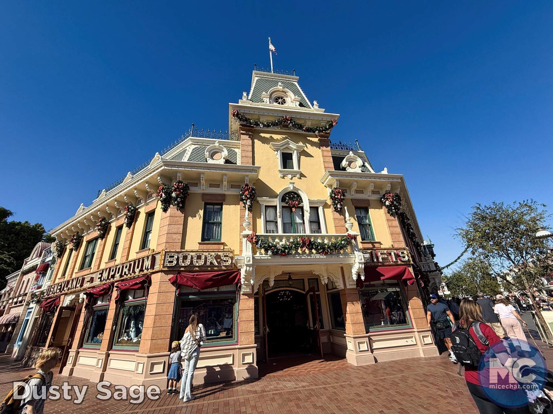 , DISNEYLAND UPDATE: Construction Conclusions & Mansion Mysteries Revealed