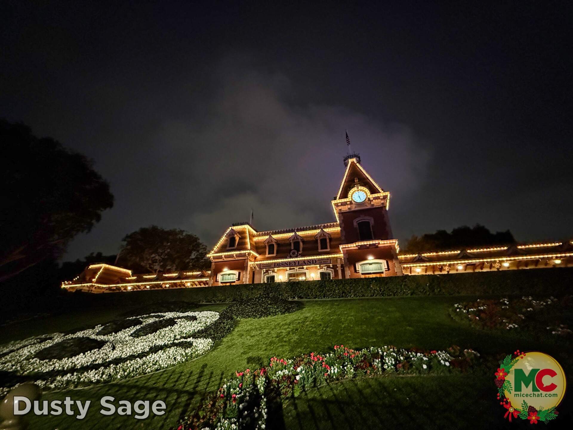 , DISNEYLAND UPDATE: Construction Conclusions & Mansion Mysteries Revealed