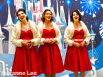 014_Disneyland Hotel_Christmas Carolers