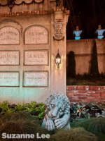 057_Disneyland_Haunted Mansion expanded queue