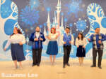 103_Disneyland Hotel_Holiday carolers