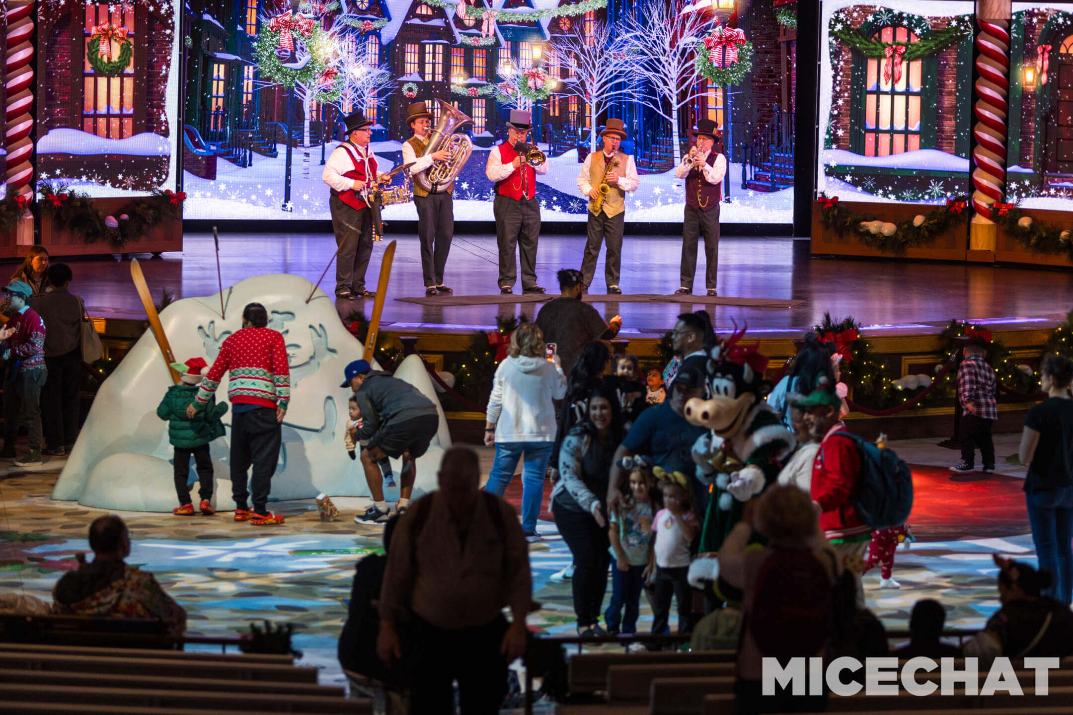 , Disneyland Update – Tiger Unleashed, Gate Update & Legal Fallout