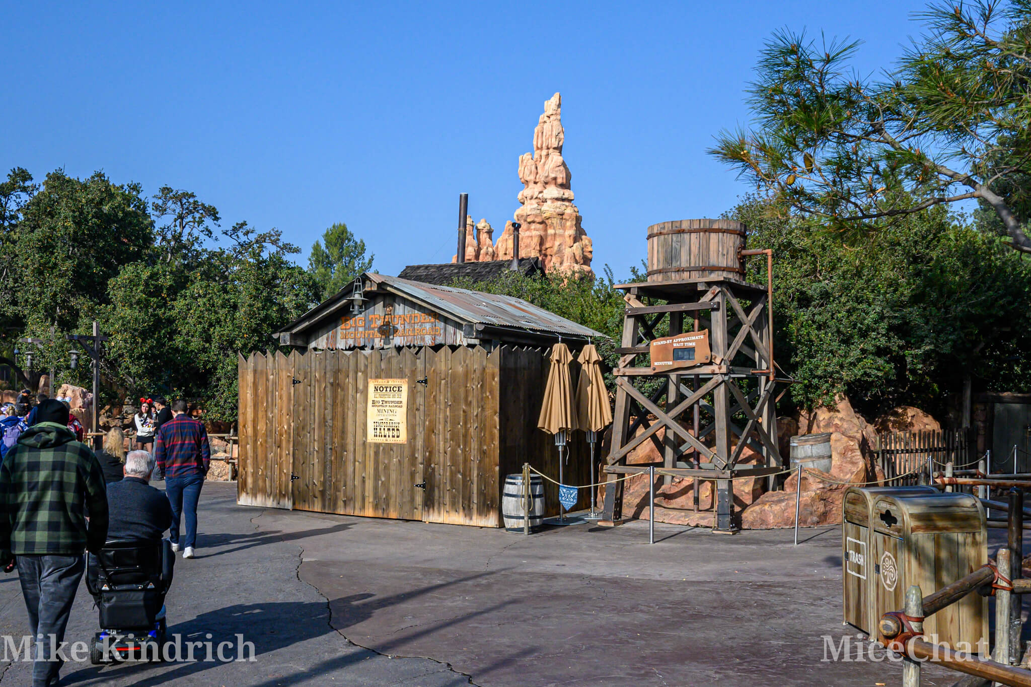 , DISNEYLAND UPDATE: Bayou Undo, 70th To-Do, & Candlelight Too!