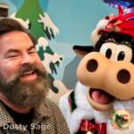 disneyland Beauty Dusty and Clara Belle Cow MiceChat