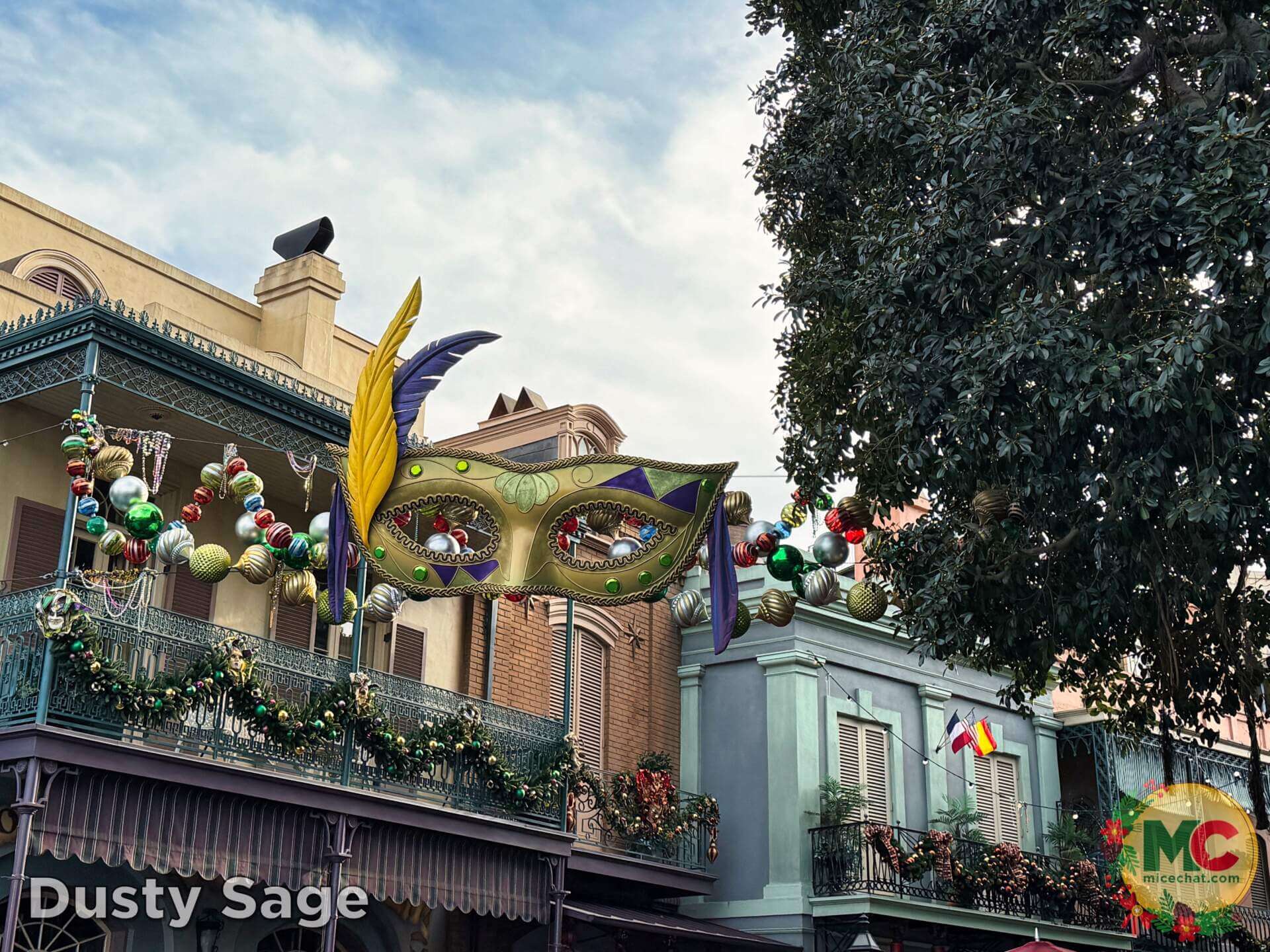 Haunted Mansion, DISNEYLAND UPDATE: Haunted Mansion Secrets, Holiday Hustle & What&rsquo;s Next!
