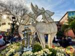 disneyland knotts christmas deer MiceChat