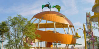Yesterland: Orange Stinger at Paradise Pier