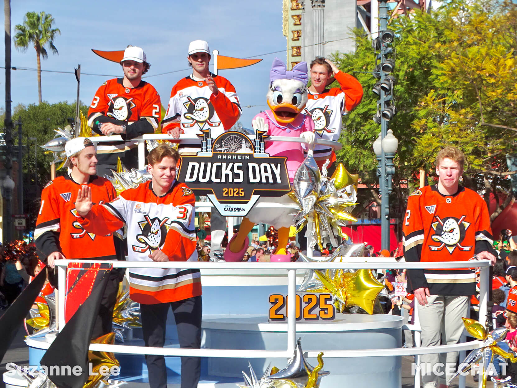 , Disneyland Update: Takeovers, Makeovers & Overhauls!