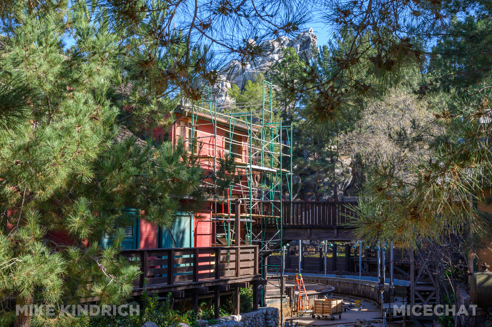 , Disneyland Update: Takeovers, Makeovers & Overhauls!