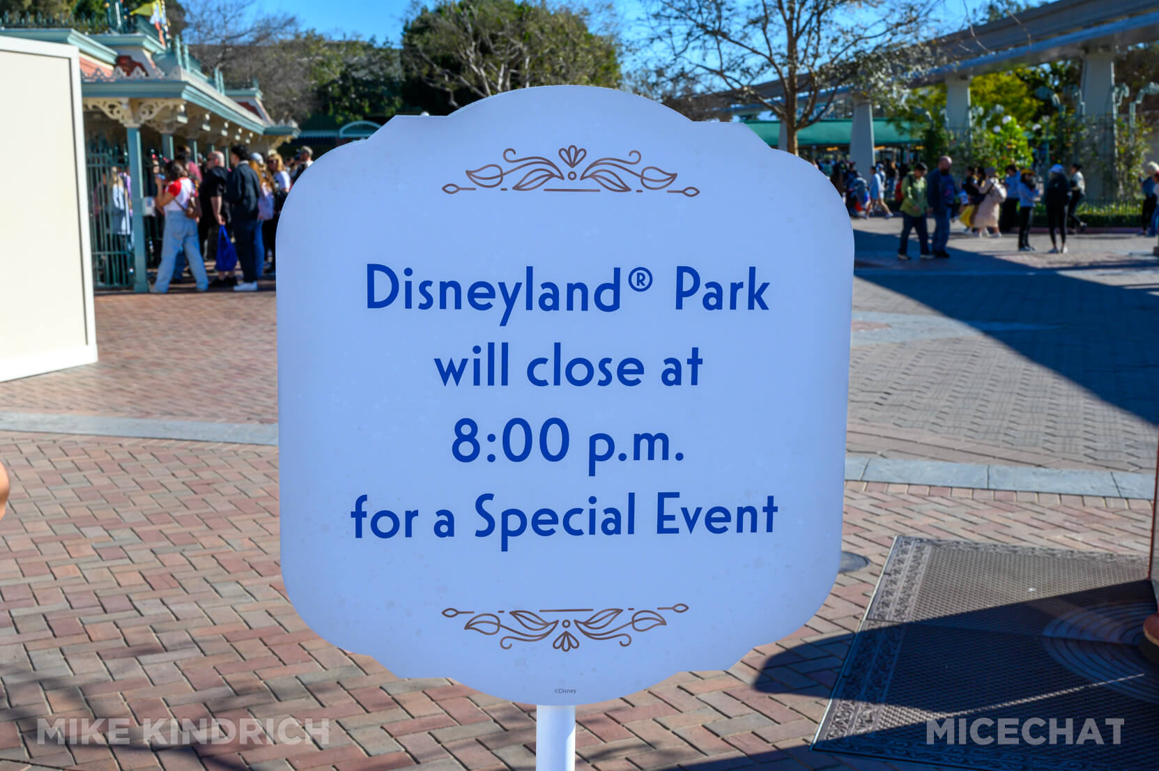 , Disneyland Update: Takeovers, Makeovers & Overhauls!