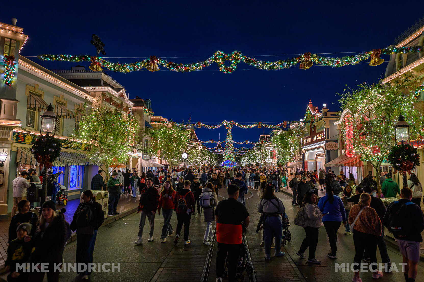 Disneyland Holiday, Your Guide to Disneyland Holiday Time 2025 – Food, Entertainment, Merch & More