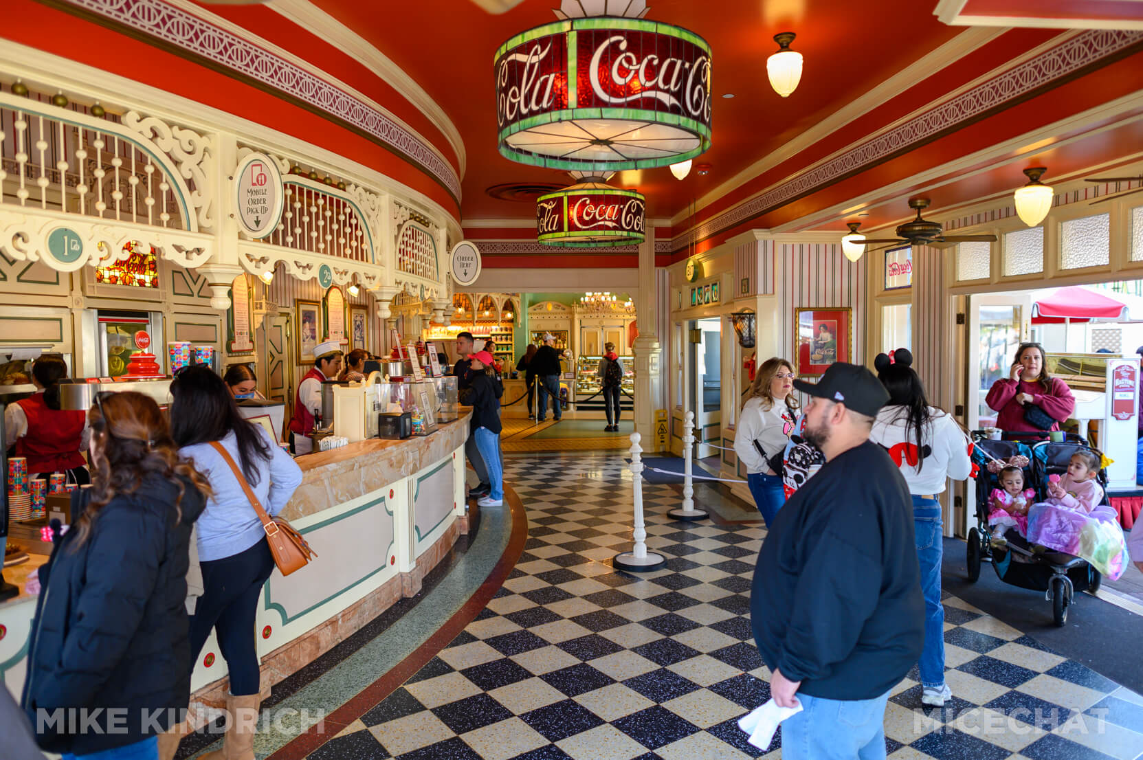 , DISNEYLAND UPDATE: I Do or I Don’t? Lunar Fun & Building the Future!