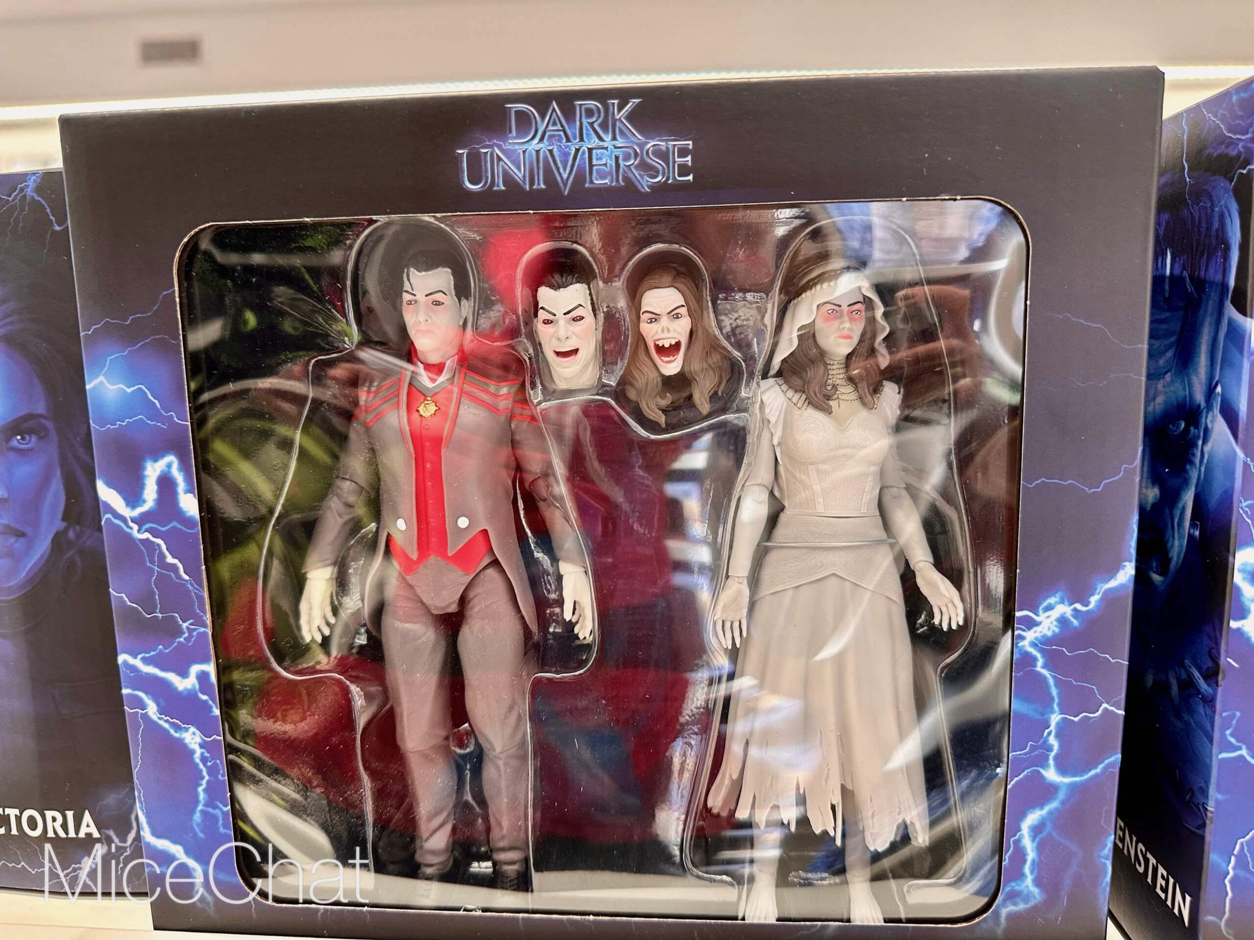 Epic Universe, EPIC UNIVERSE HOTELS: Stella Nova & Terra Luna Are Out of This World