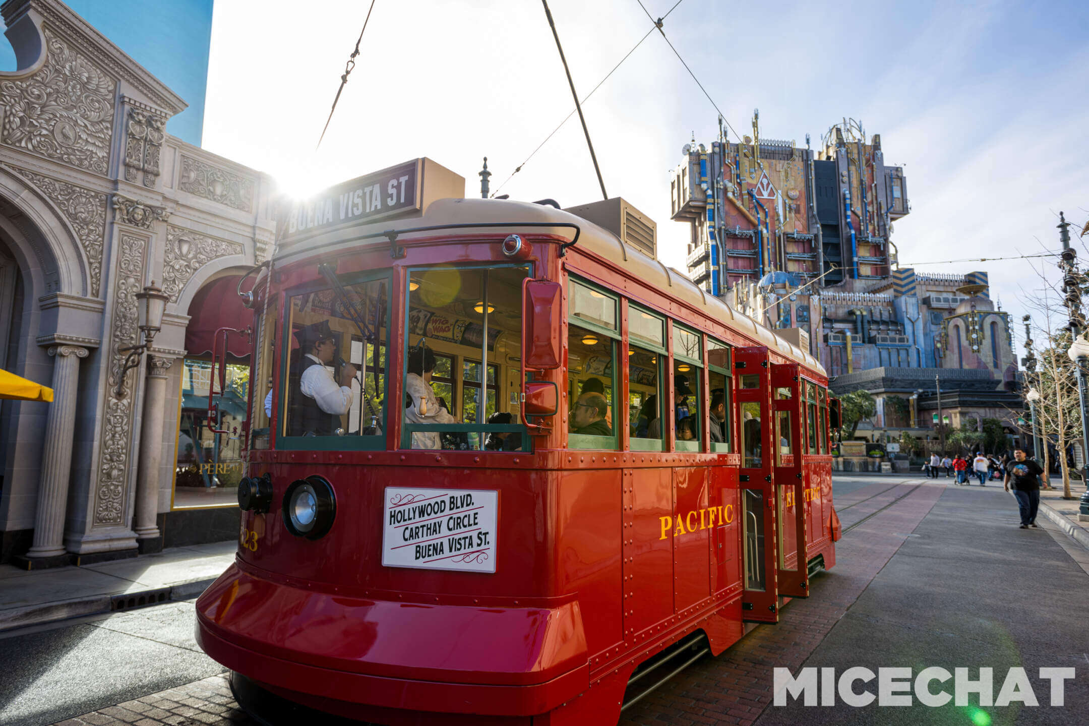 , DISNEYLAND UPDATE: Skywalker Steps In, Red Car Rolls Out & Mystery Solved!