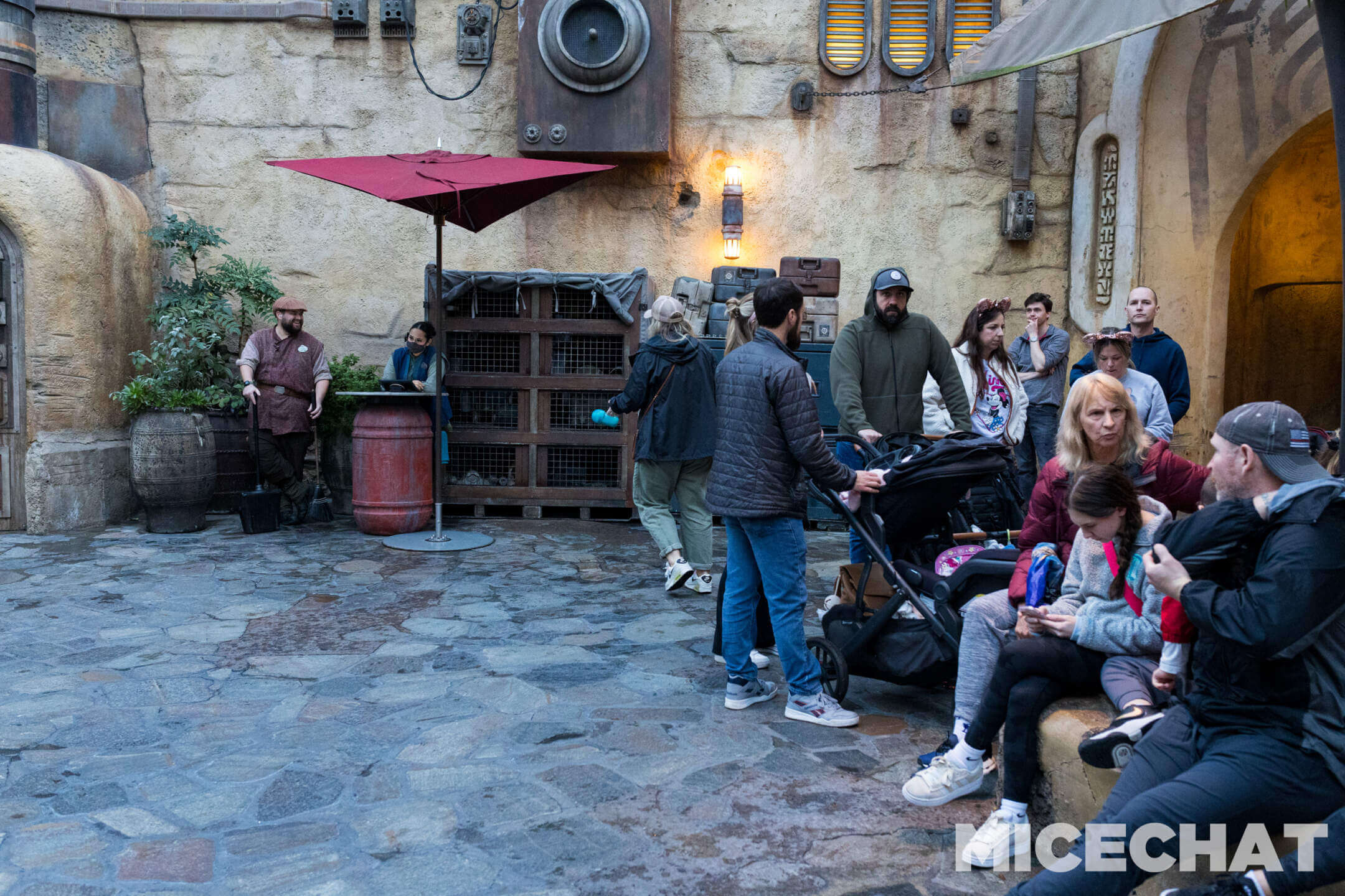 , DISNEYLAND UPDATE: Skywalker Steps In, Red Car Rolls Out & Mystery Solved!