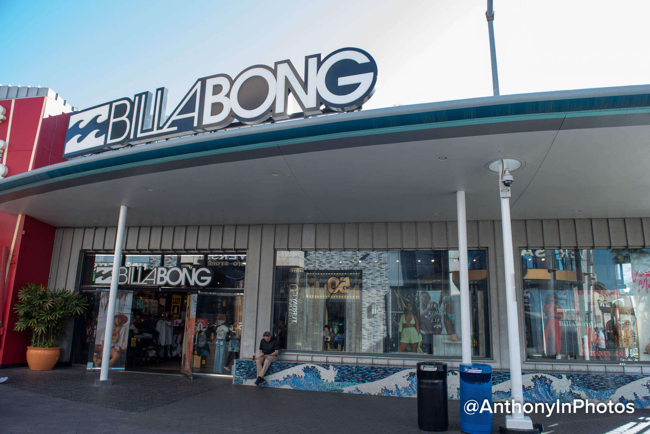 Universal Studios Hollywood CityWalk Billabong